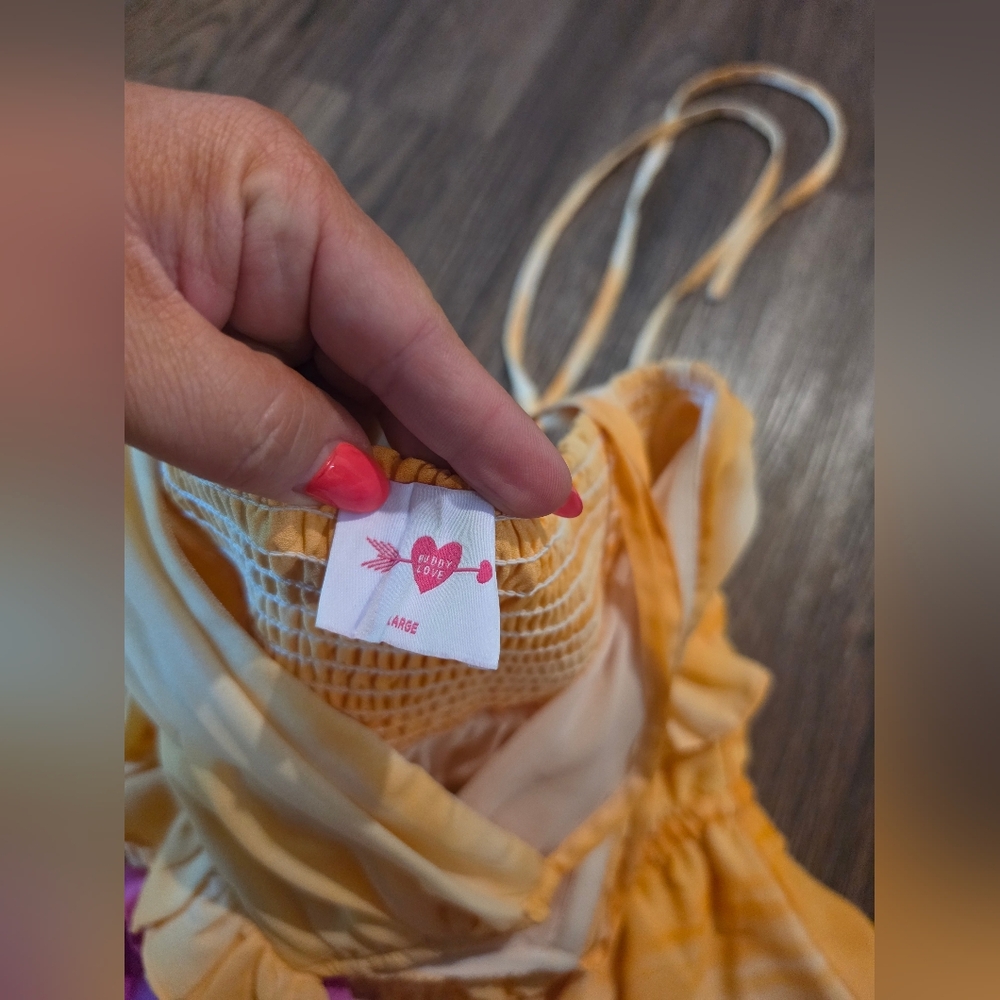 Buddy Love Ruffle Romper - Picture 3 of 5